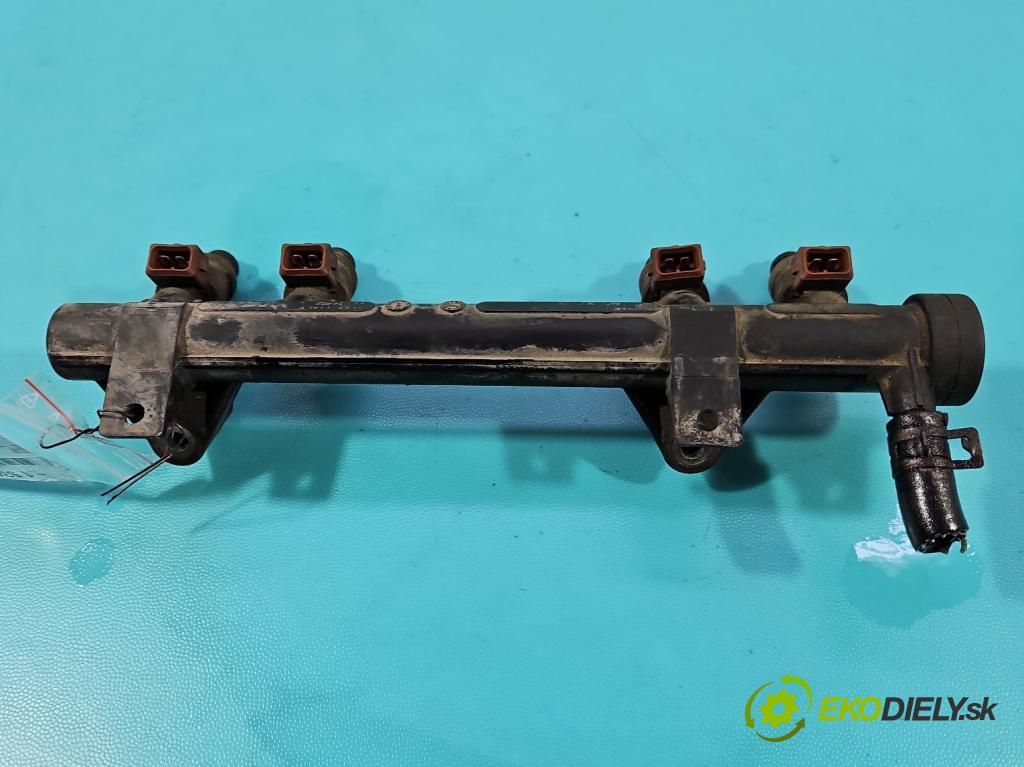 Skoda Fabia I 1999-2007 1.4 mpi 68 HP manual 50 kW 1397 cm3 5- vstrek 047906031 (Vstrekovač paliva)