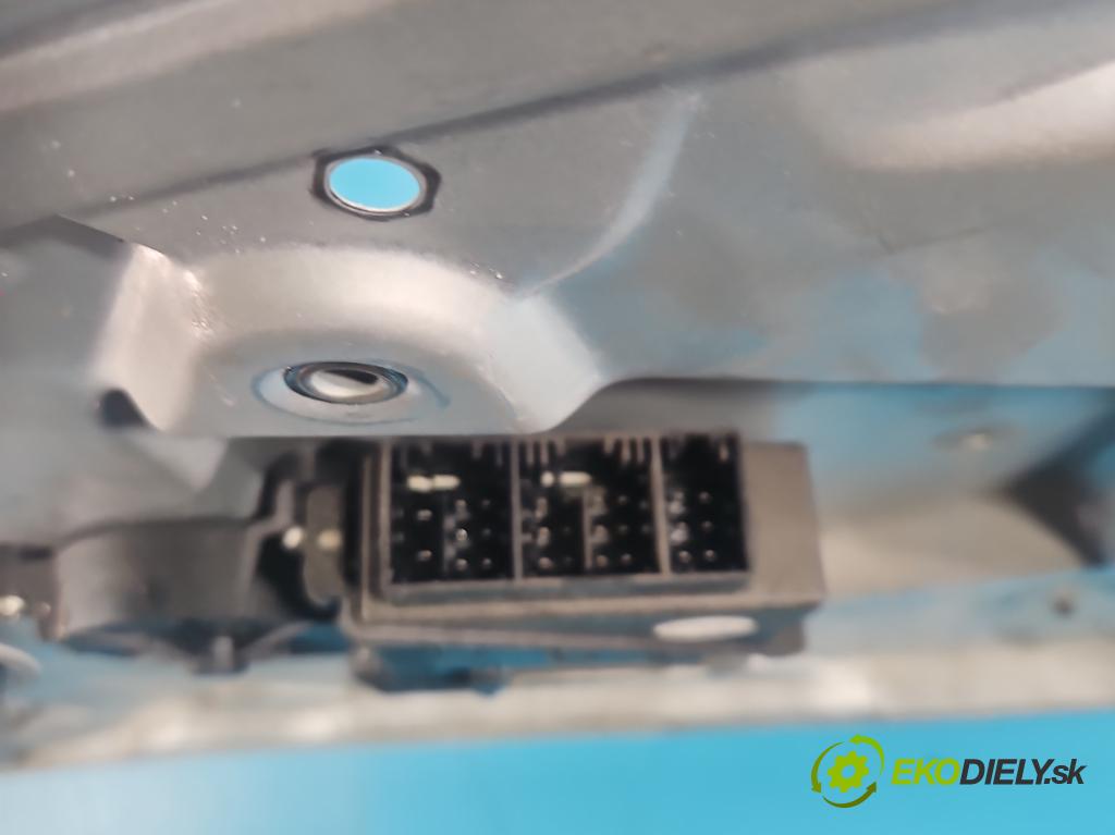 Skoda Fabia I 1999-2007 1.4 mpi 68 HP manual 50 kW 1397 cm3 5- mechanizmus okna predné pravý 6Q1959802