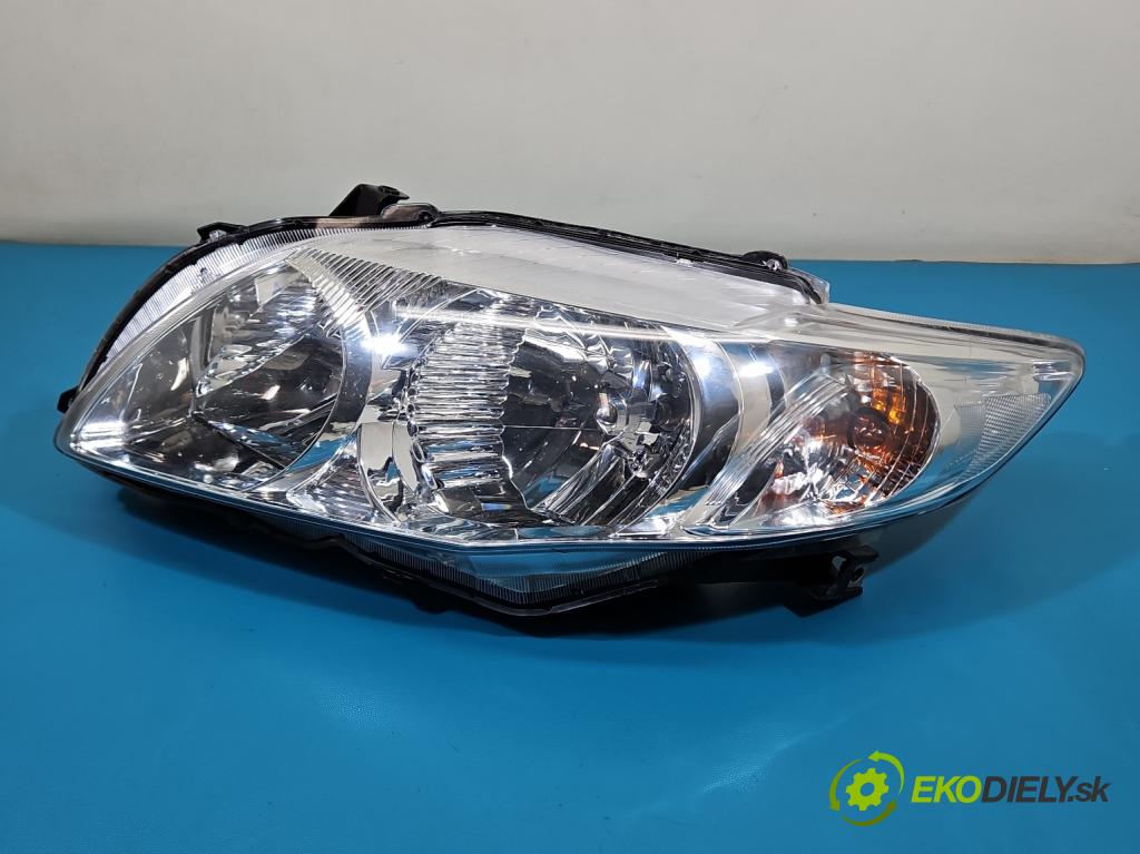 Toyota Corolla E15 2007-2014 1.6 vvti 124hp manual 91 kW 1598 cm3 4- Reflektor: ľavý  (Kľučka dverí ostatné)