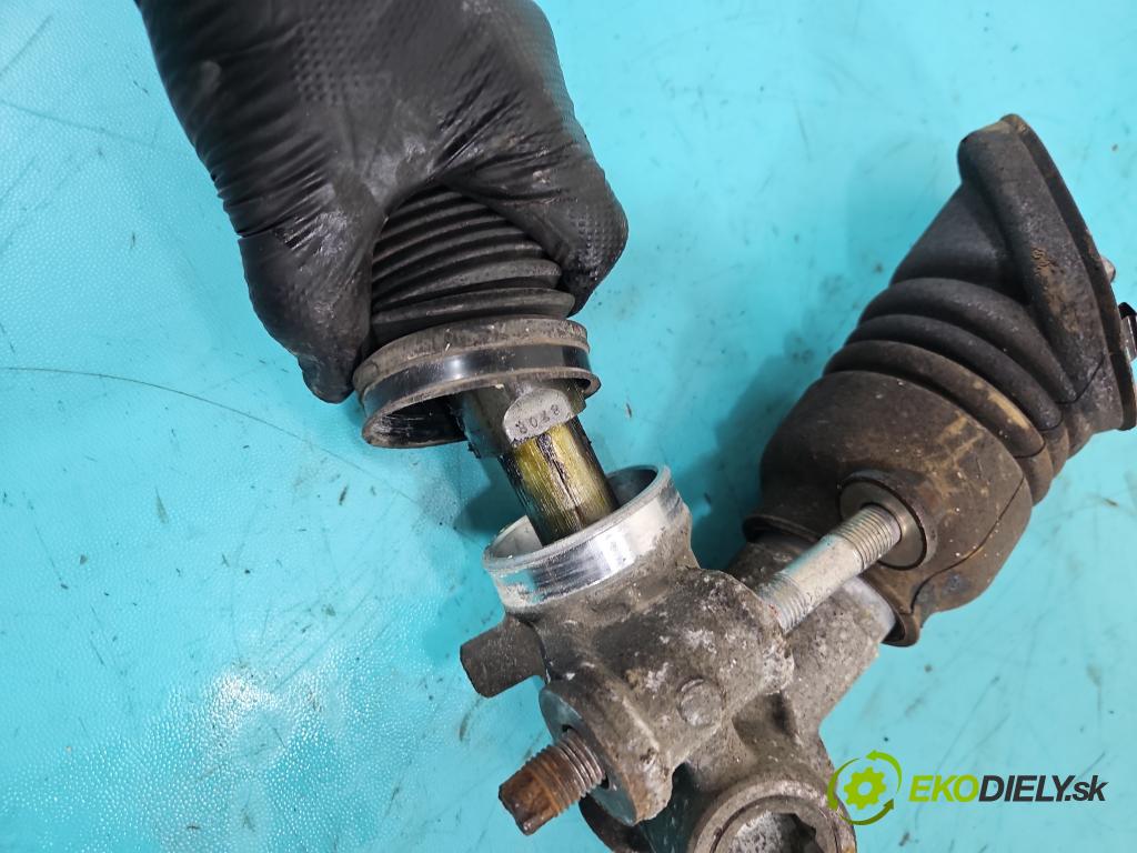 Toyota Corolla E15 2007-2014 1.6 vvti 124hp manual 91 kW 1598 cm3 4- Ozubené kolo: volant