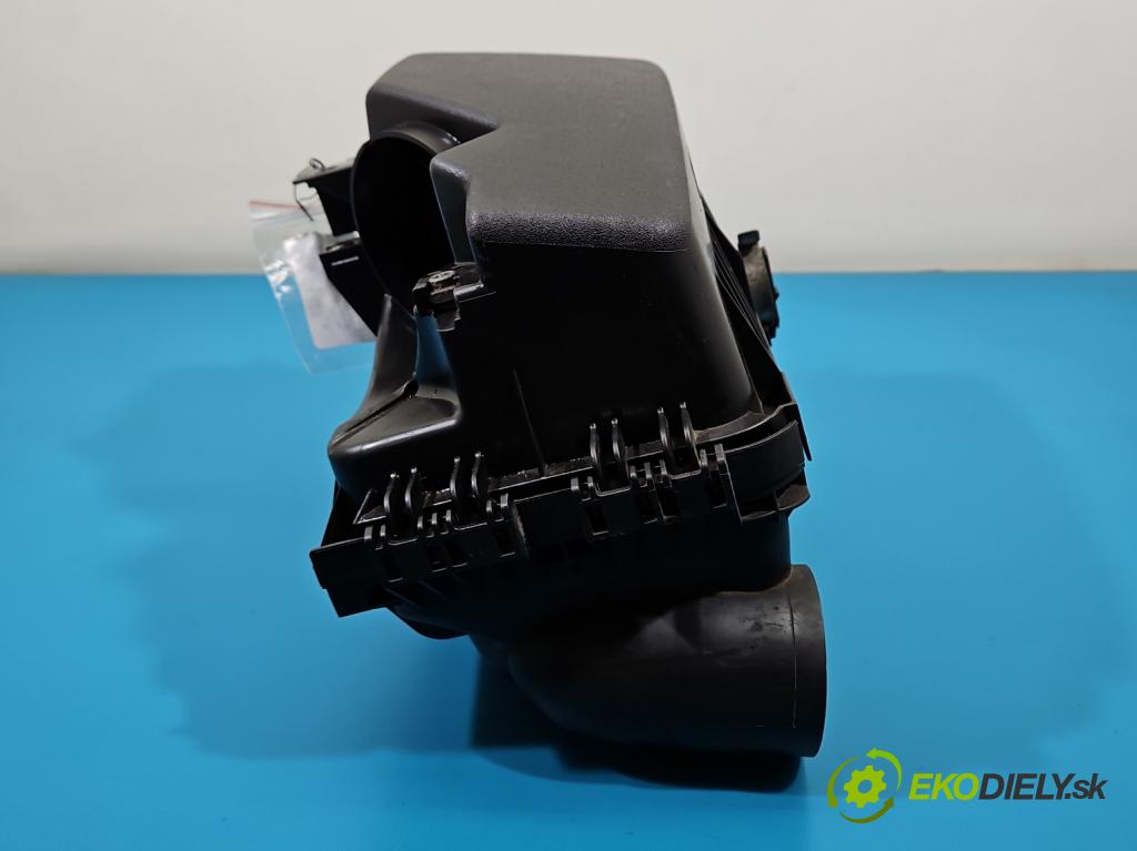 Toyota Corolla E15 2007-2014 1.6 vvti 124hp manual 91 kW 1598 cm3 4- obal filtra vzduchu 17705-0D220 (Obal vzduchového filtra)