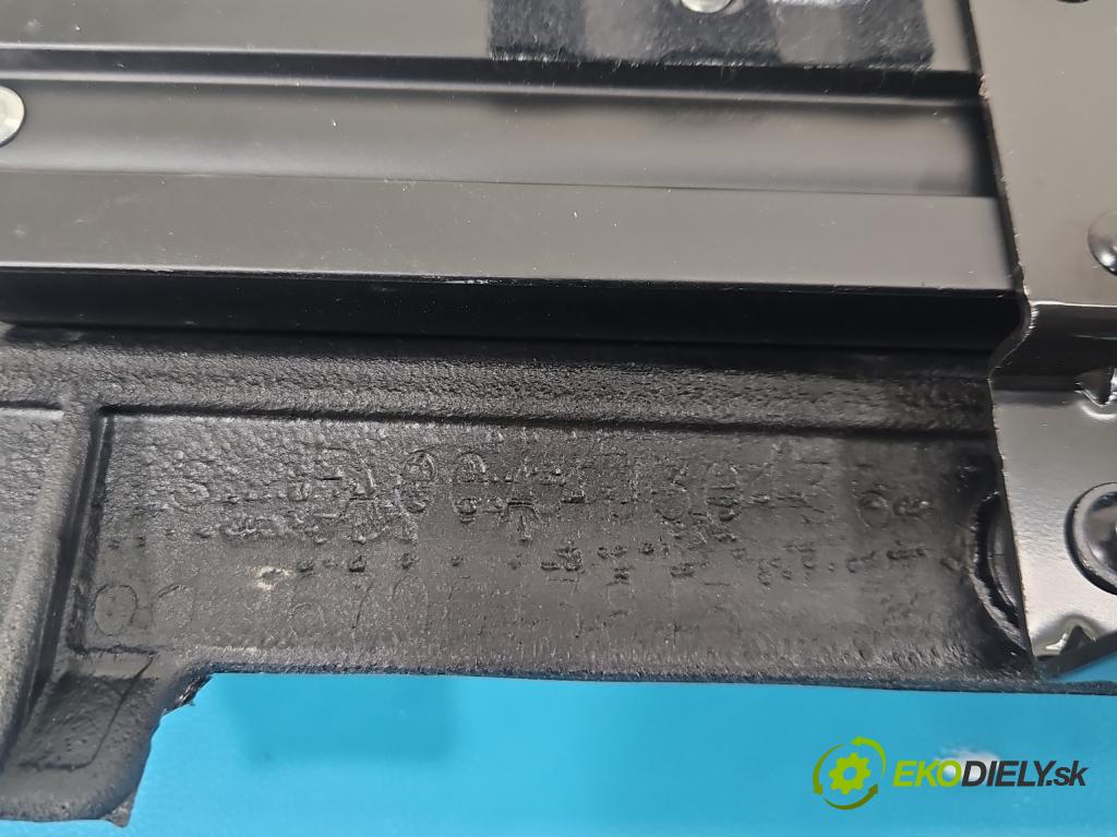 Maserati Quattroporte VI 13- 3.0 V6 automatic 301 kW 2979 cm3 4- roleta  (Roleta kufra)