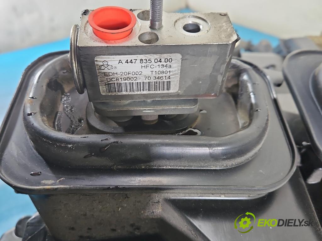 Mercedes Vito W447 2014- 1.75 cdi 102 hp manual 75 kW 1750 cm3 5- radiátor A4478303903 (Radiátor topení)