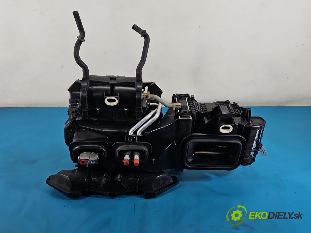 Mercedes Vito W447 2014- 1.75 cdi 102 hp manual 75 kW 1750 cm3 5- radiátor A4478303903 (Radiátor topení)