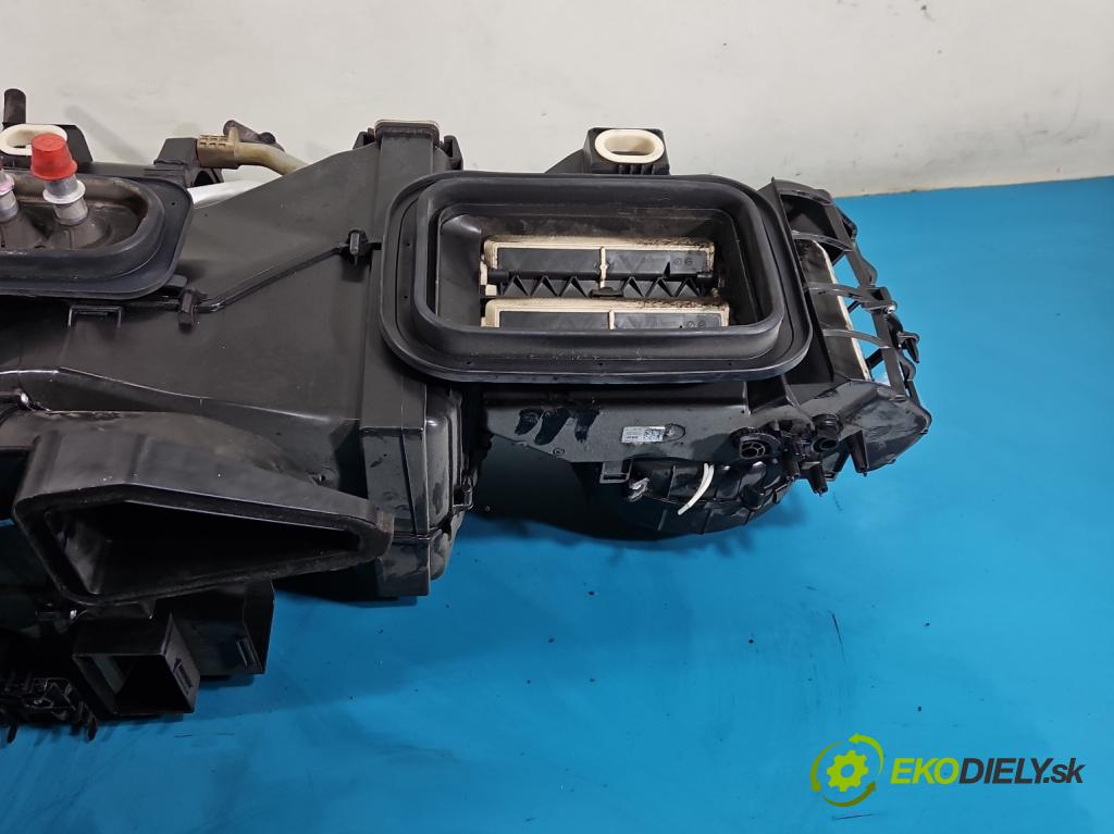 Mercedes Vito W447 2014- 1.75 cdi 102 hp manual 75 kW 1750 cm3 5- radiátor A4478303903 (Radiátor topení)