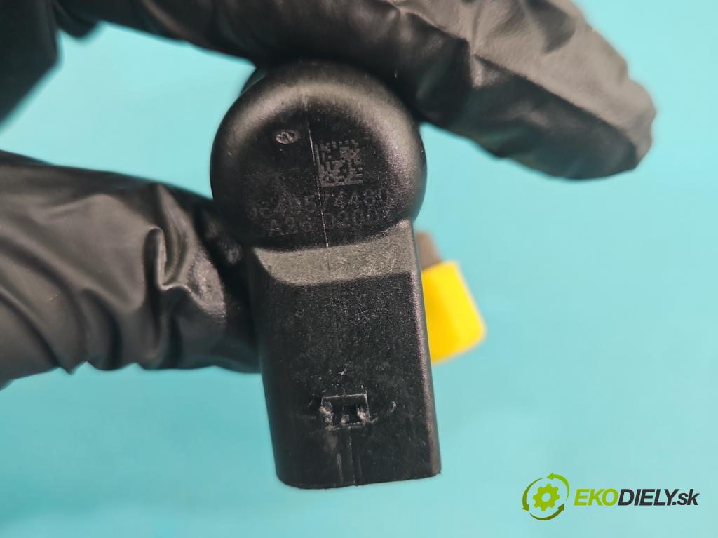 Citroen C3 I 2002-2009 1.4 hdi 68 HP manual 50 kW 1398 cm3 5- vstrek 9649574480 (Vstrekovač paliva)