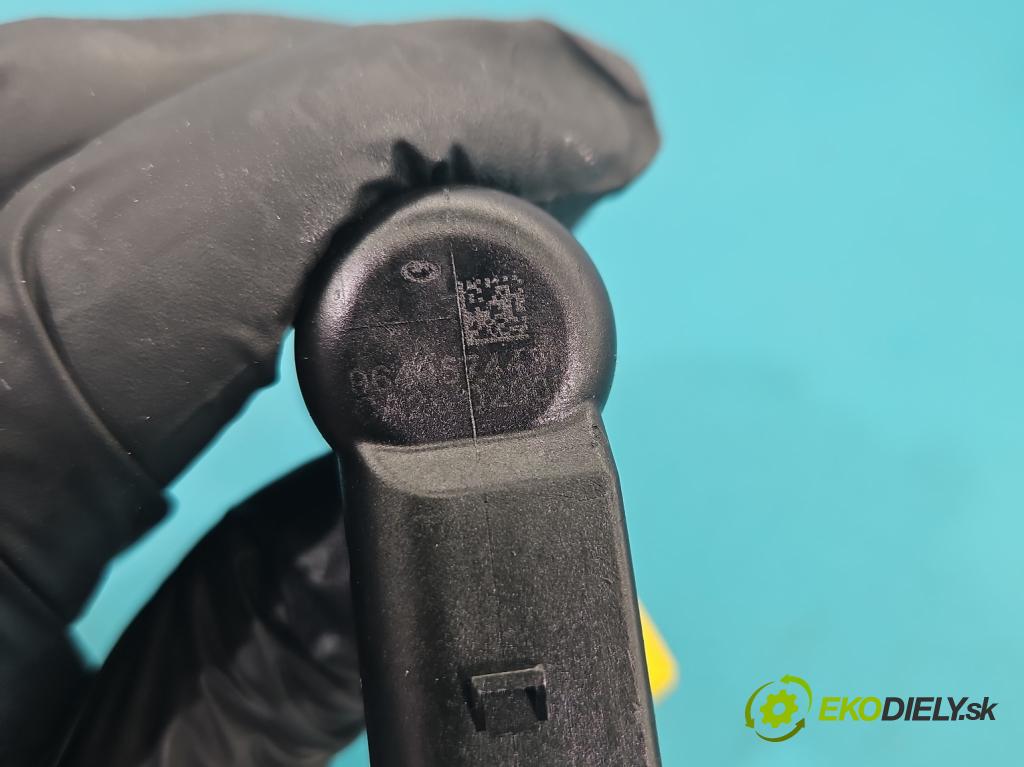 Citroen C3 I 2002-2009 1.4 hdi 68 HP manual 50 kW 1398 cm3 5- vstrek 9649574480 (Vstrekovač paliva)