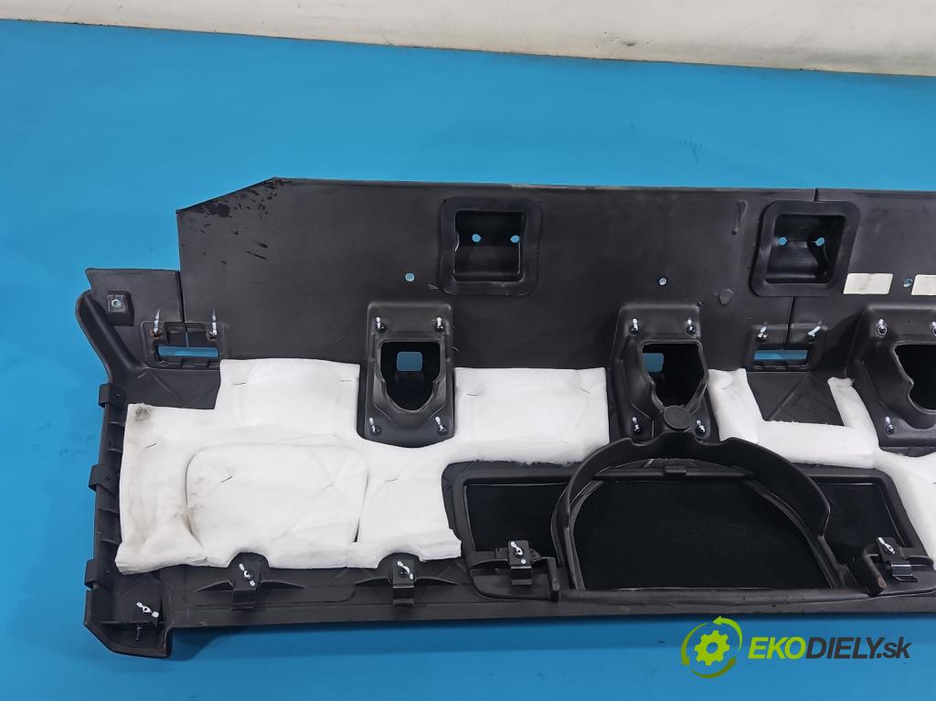 Maserati Quattroporte VI 13- 3.0 V6 automatic 301 kW 2979 cm3 4- zadná FA00AAJ07322 (Pláto kufra)