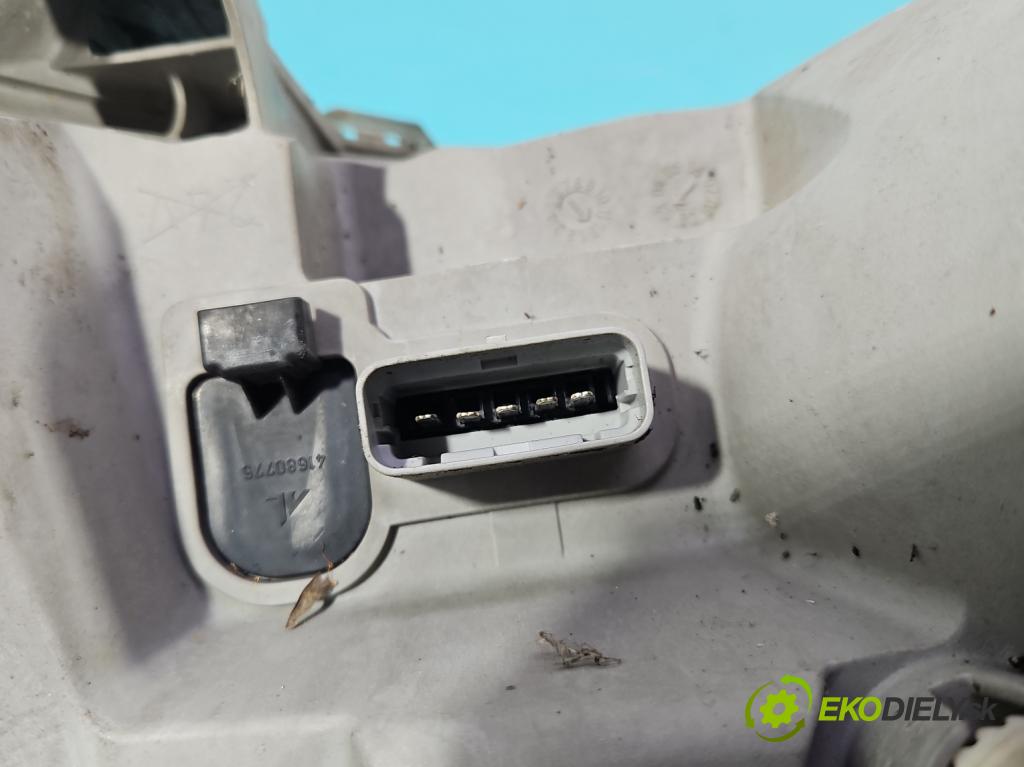 Renault Master II 1998-2010 2.5 dci 99 HP manual 73 kW 2463 cm3 5- Reflektor: pravý 8200163521 (Svetlo predné pravé)