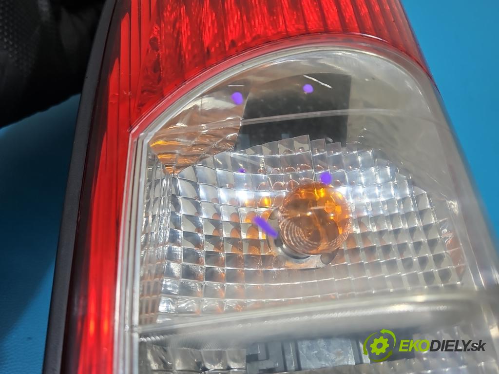 Renault Master II 1998-2010 2.5 dci 99 HP manual 73 kW 2463 cm3 5- svetlo / reflektor zadné pravé  (Kľučka dverí ostatné)