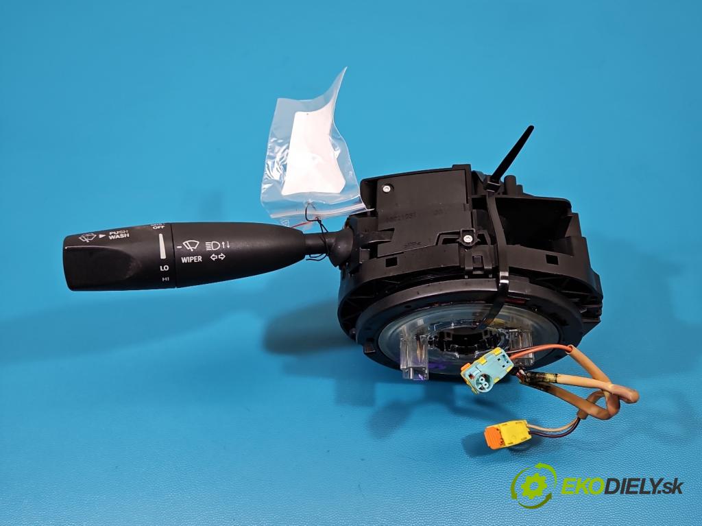 Maserati Quattroporte VI 13- 3.0 V6 automatic 301 kW 2979 cm3 4- prepínač komplex: 670085950 (Prepínacie páčky pod volantom)