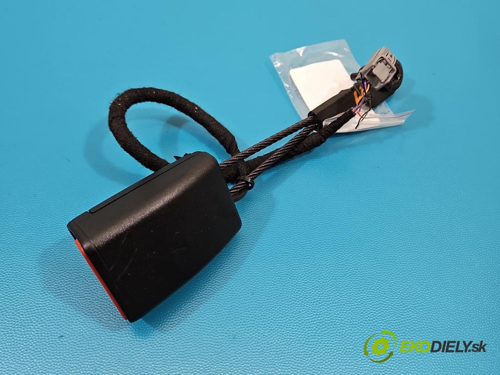 Maserati Quattroporte VI 13- 3.0 V6 automatic 301 kW 2979 cm3 4- stěna bezpečnost přední levý 670016905