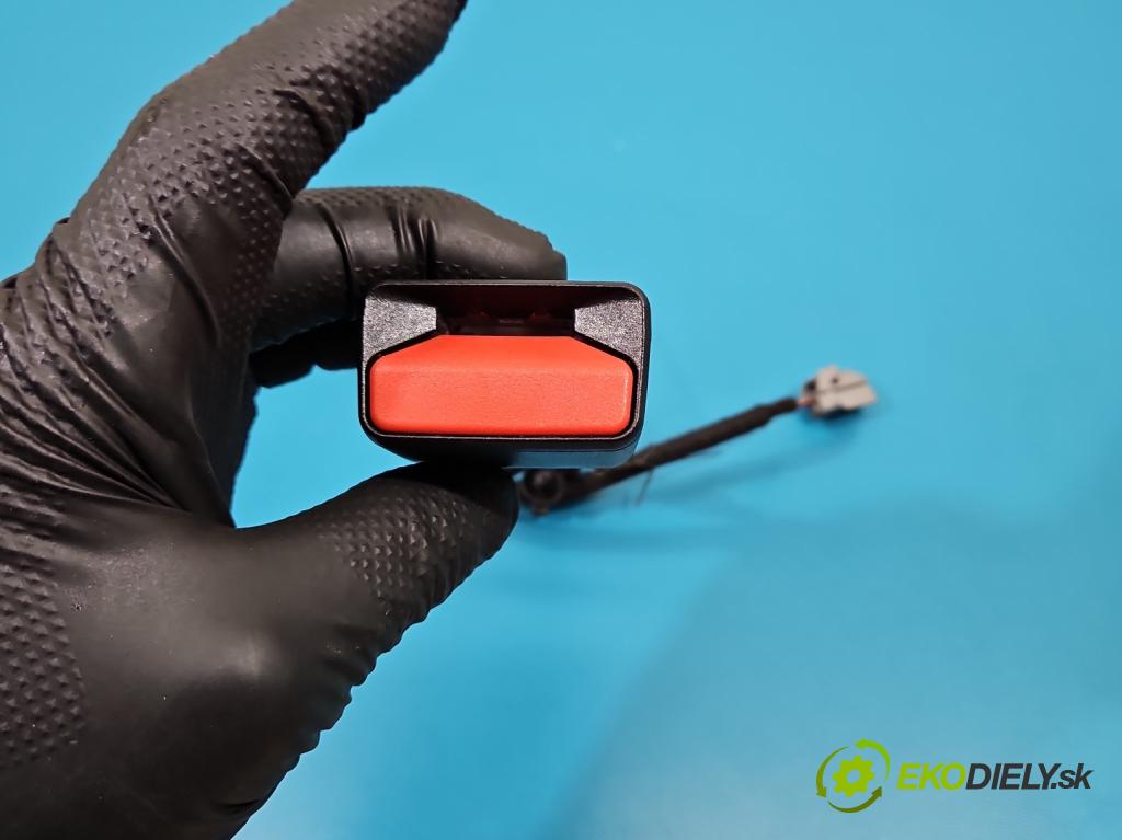 Maserati Quattroporte VI 13- 3.0 V6 automatic 301 kW 2979 cm3 4- pas bezpečnosť: predné pravý 670016904