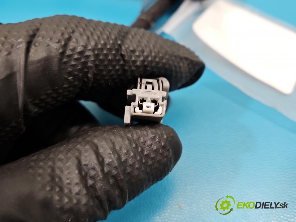 Maserati Quattroporte VI 13- 3.0 V6 automatic 301 kW 2979 cm3 4- pas bezpečnosť: predné pravý 670016904