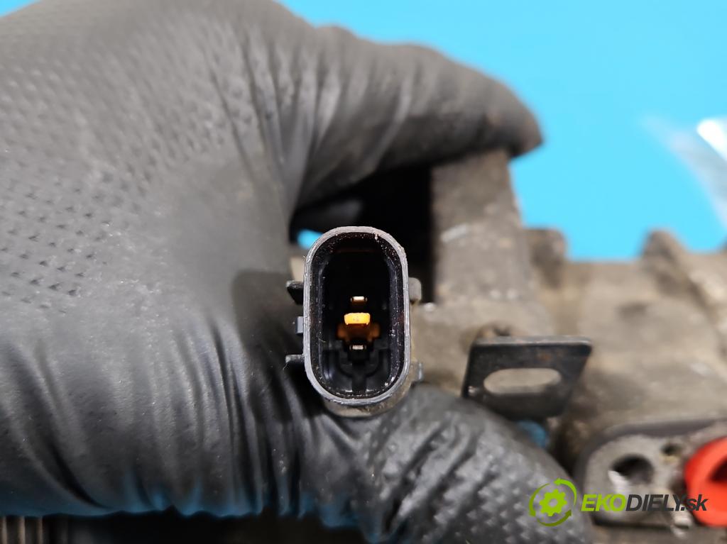 Hyundai I40 1.7 crdi 136 HP manual 100 kW 1685 cm3 5- Kompresor: klimatizácie 1B33E-00700 (Kompresor klimatizácie)