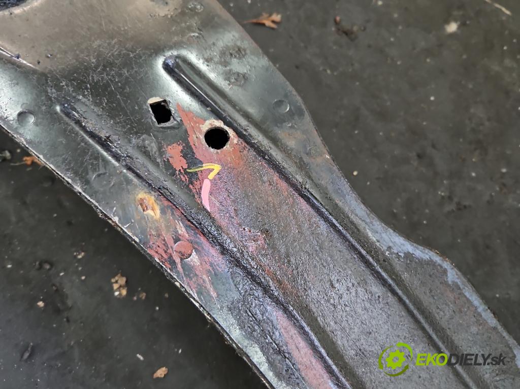 Citroen Jumpy 1994-2006 1.6 79KM manual 58 kW 1581 cm3 5- výztuha motoru