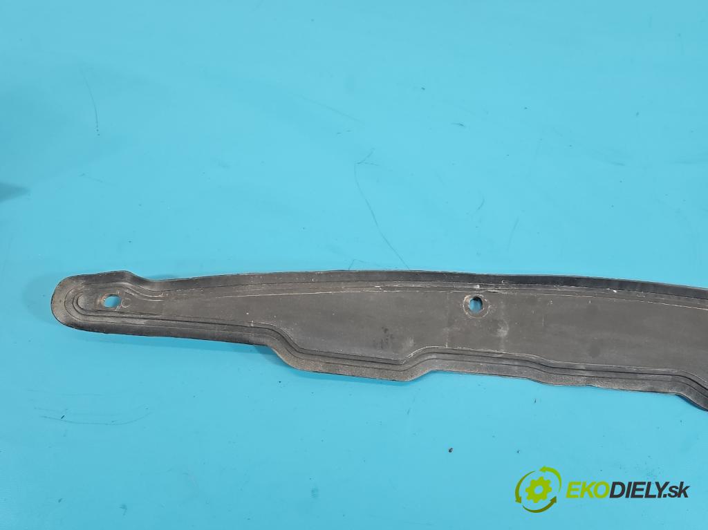 Maserati Quattroporte VI 13- 3.0 V6 automatic 301 kW 2979 cm3 4- kryt plast 670001705