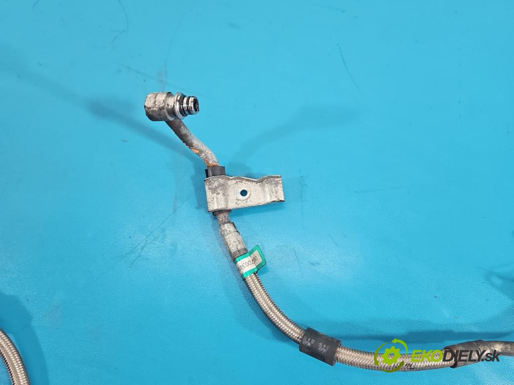 Maserati Quattroporte VI 13- 3.0 V6 automatic 301 kW 2979 cm3 4- rúrka skřie: stupeň,rýchlosť 06700349660