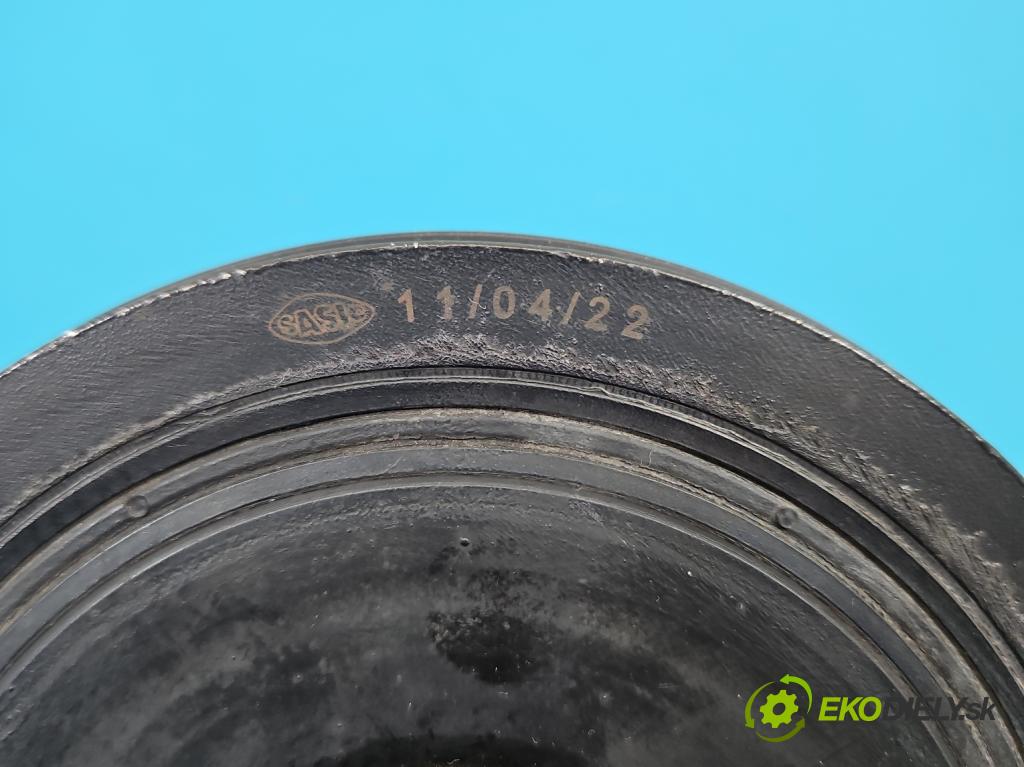 Mercedes Vito W447 2014- 1.75 cdi 102 HP manual 75 kW 1750 cm3 5- koleso pás: hriadele kľukovej