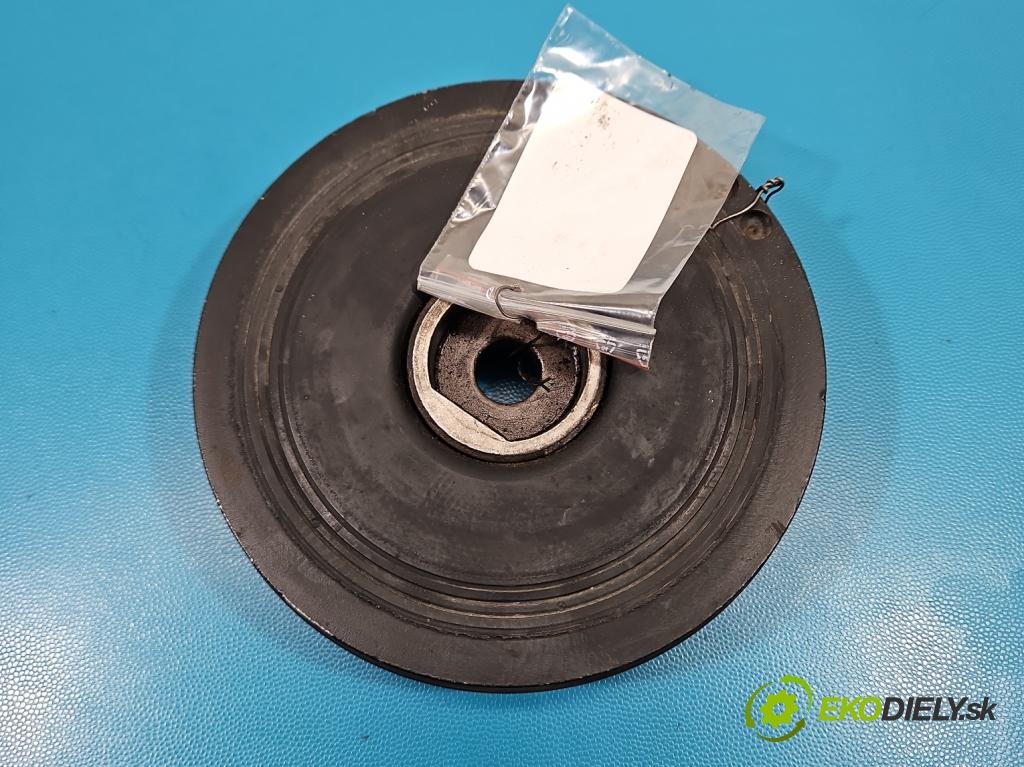 Mercedes Vito W447 2014- 1.75 cdi 102 HP manual 75 kW 1750 cm3 5- koleso pás: hriadele kľukovej