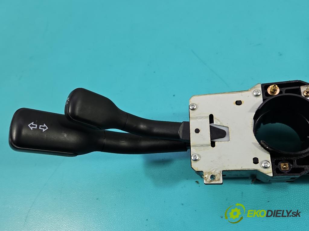 Audi 80 B4 1991-1994 1.9 tdi 90 HP manual 66 kW 1896 cm3 5- prepínač komplex: 4A9953503 (Prepínacie páčky pod volantom)