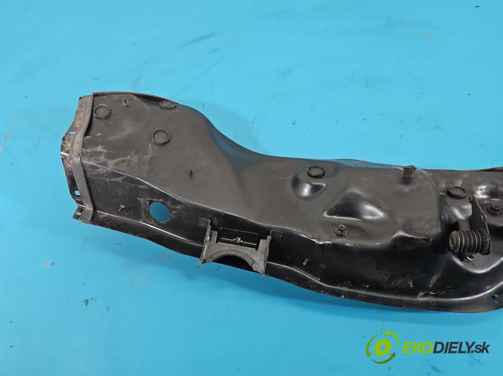 Mercedes Vito W447 2014- 1.75 cdi 102 HP manual 75 kW 1750 cm3 5- torpédo A4476207101 (Torpédo (plast pod čelným sklom))