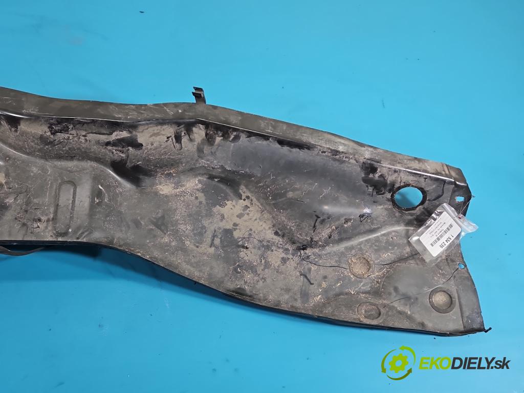 Mercedes Vito W447 2014- 1.75 cdi 102 HP manual 75 kW 1750 cm3 5- torpédo A4476207101 (Torpédo (plast pod čelným sklom))