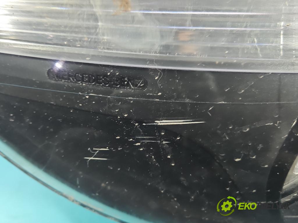 Mercedes Vito W447 2014- 1.75 cdi 102 HP manual 75 kW 1750 cm3 5- Reflektor: pravý A4479067800 (Svetlo predné pravé)