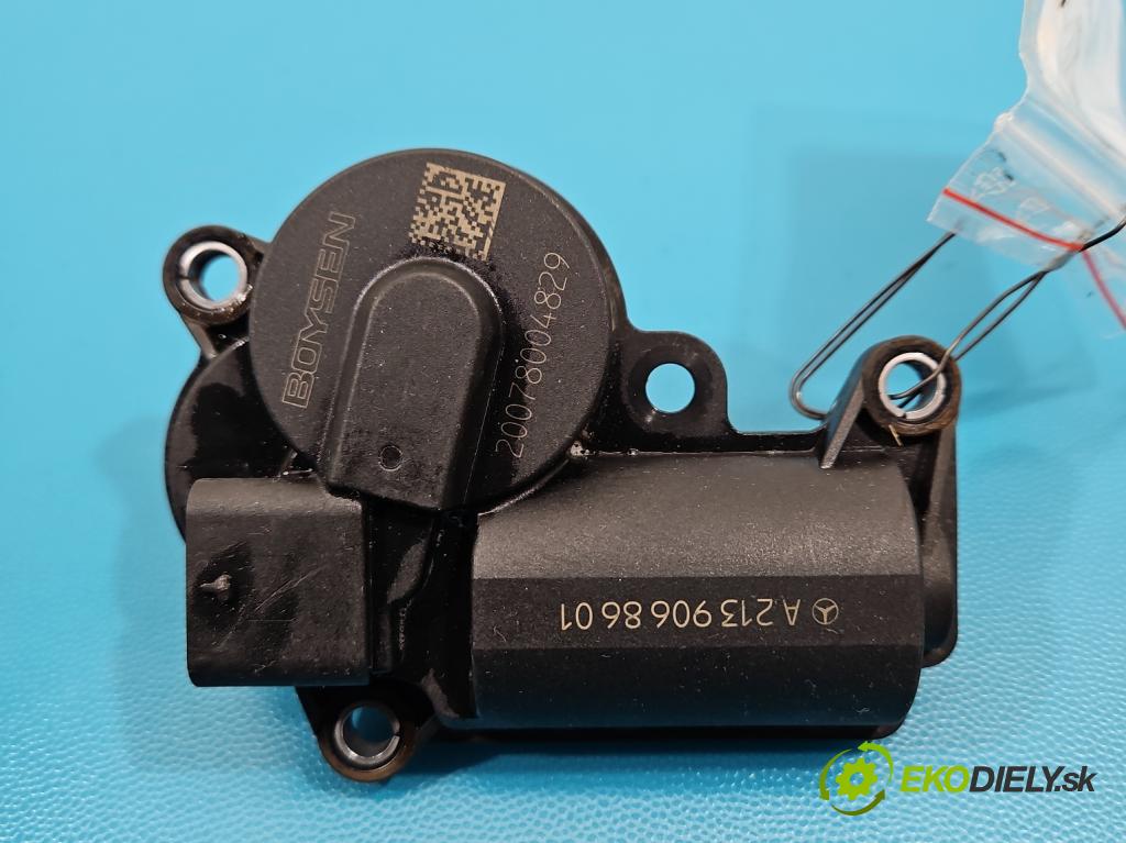 Mercedes Vito W447 2014- 1.75 cdi 102 HP manual 75 kW 1750 cm3 5- klapka A2139068601 (Škrtiaca klapka)