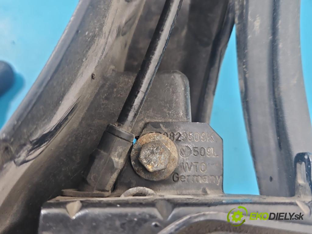 Vw Passat B5 1995-2005 1.6 8V 101 hp manual 74 kW 1595 cm3 4- stěna přední 3B0805594 (Přední výztuha)