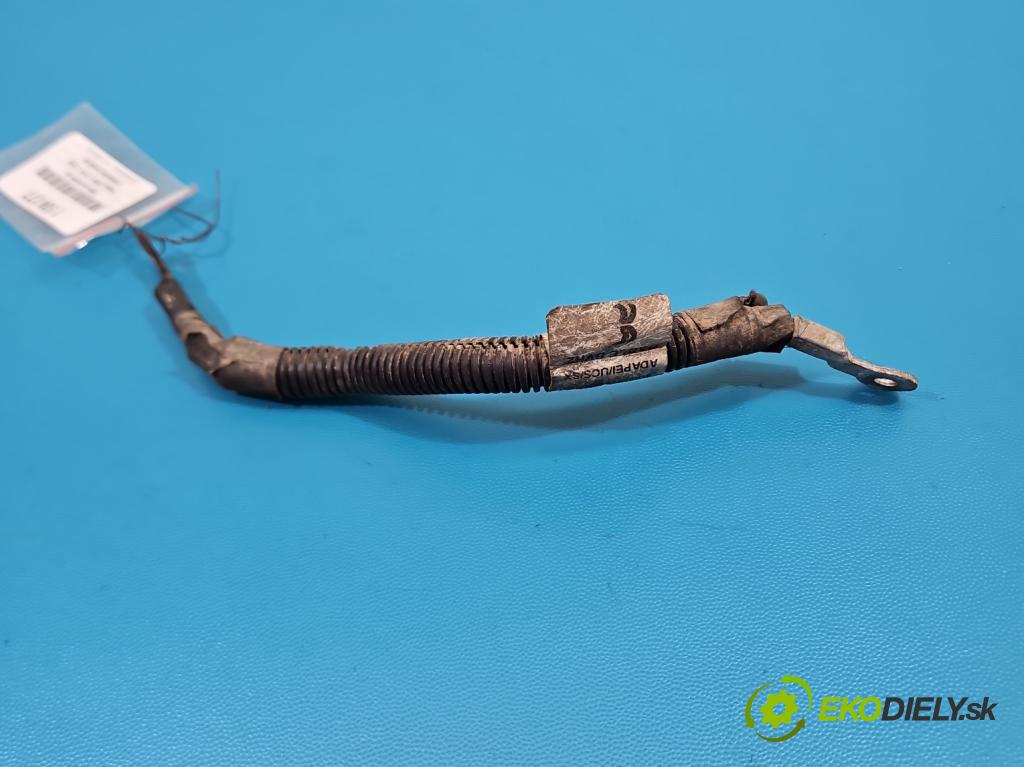 Peugeot 3008 II 2016-2023 1.6 T 300 hp automatic 221 kW 1598 cm3 5- kontakt mínus: 9824666680