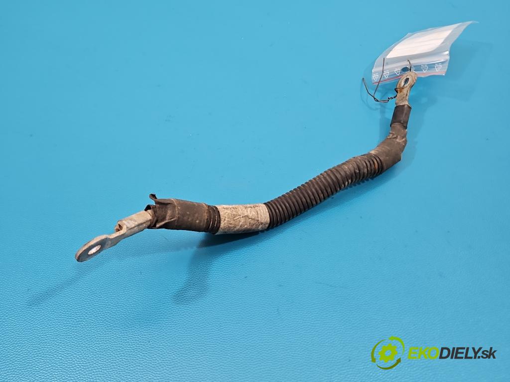 Peugeot 3008 II 2016-2023 1.6 T 300 hp automatic 221 kW 1598 cm3 5- kontakt mínus: 9824666680