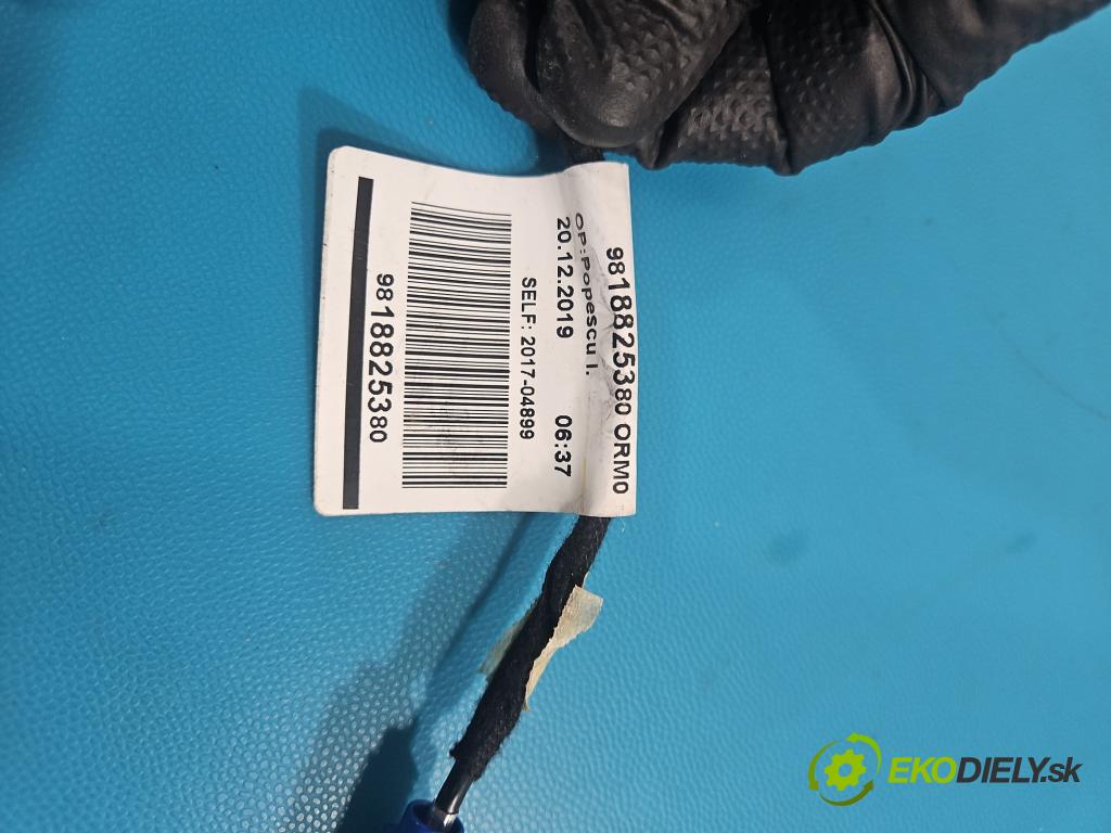 Peugeot 3008 II 2016-2023 1.6 T 300 hp automatic 221 kW 1598 cm3 5- Balíček: desky: přístrojová deska: 9820651780