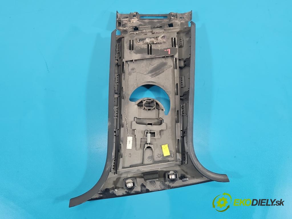 Peugeot 3008 II 2016-2023 1.6 T 300 HP automatic 221 kW 1598 cm3 5- kryt plast 110814AN