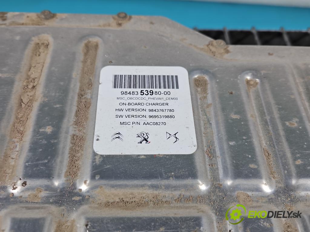 Peugeot 3008 II 2016-2023 1.6 T 300 hp automatic 221 kW 1598 cm3 5- Nabíječka 9848353980-00