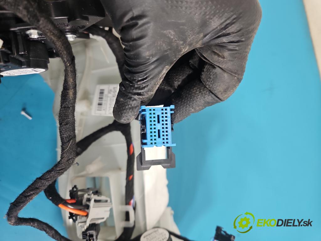 Peugeot 3008 II 2016-2023 1.6 T 300 hp automatic 221 kW 1598 cm3 5- radiátor  (Radiátor topení)