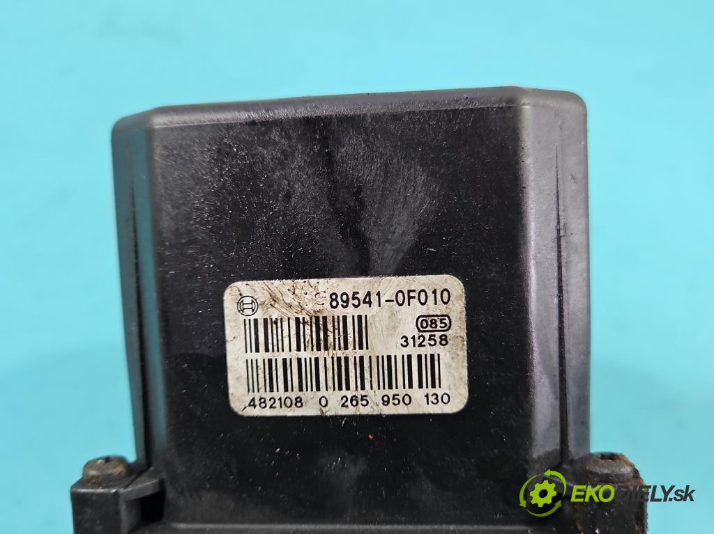 Toyota Corolla Verso II 2004-2009 2.0 D4D 116 hp manual 85 kW 1995 cm3 5- čerpadlo abs 89541-0F010 (Pumpa ABS)