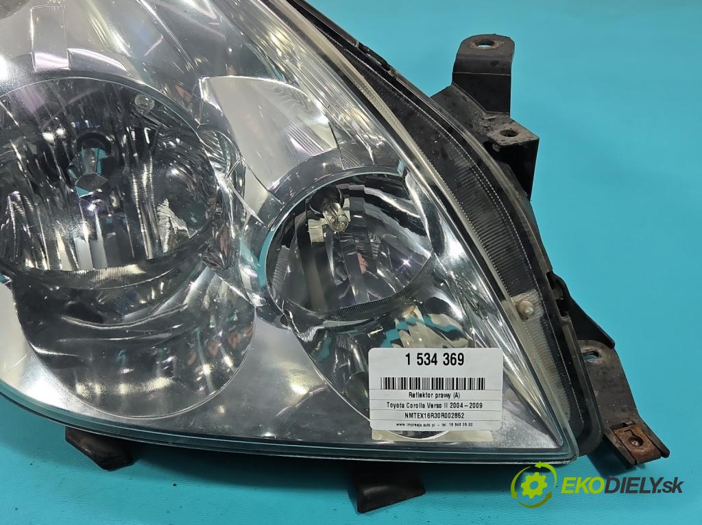 Toyota Corolla Verso II 2004-2009 2.0 D4D 116 HP manual 85 kW 1995 cm3 5- Reflektor: pravý  (Svetlo predné pravé)