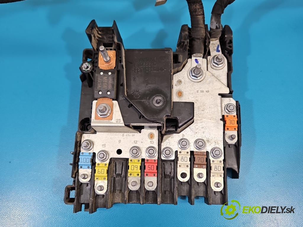 Peugeot 3008 II 2016-2023 1.6 T 300 hp automatic 221 kW 1598 cm3 5- řídící jednotka 9822465180