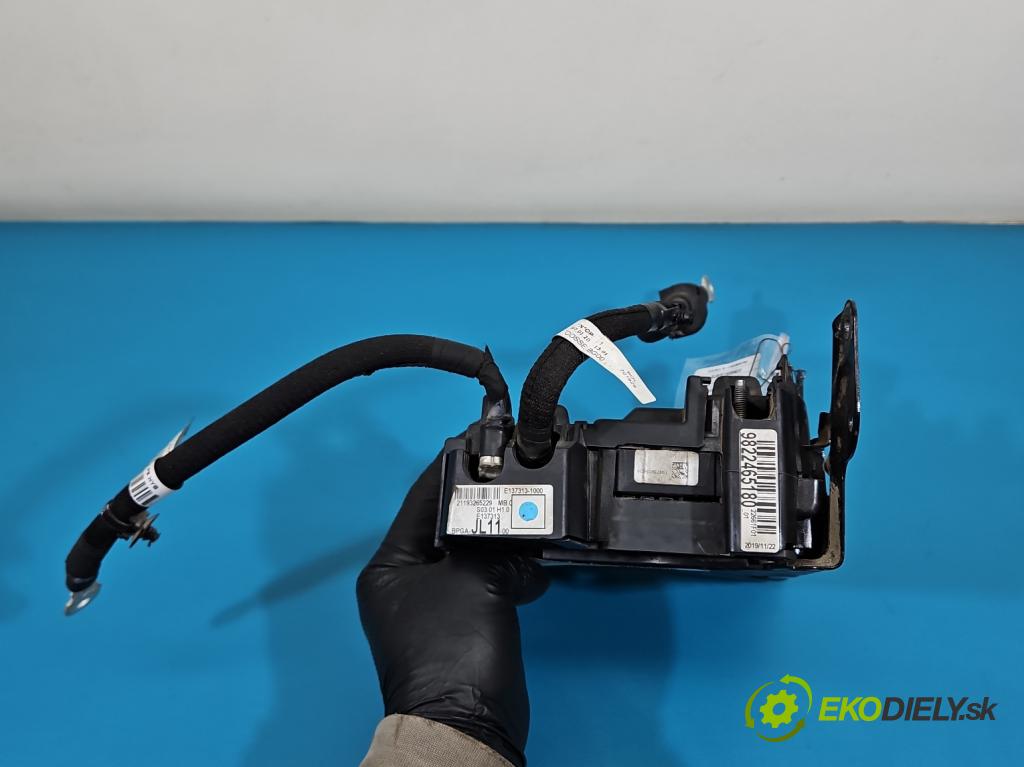 Peugeot 3008 II 2016-2023 1.6 T 300 hp automatic 221 kW 1598 cm3 5- řídící jednotka 9822465180