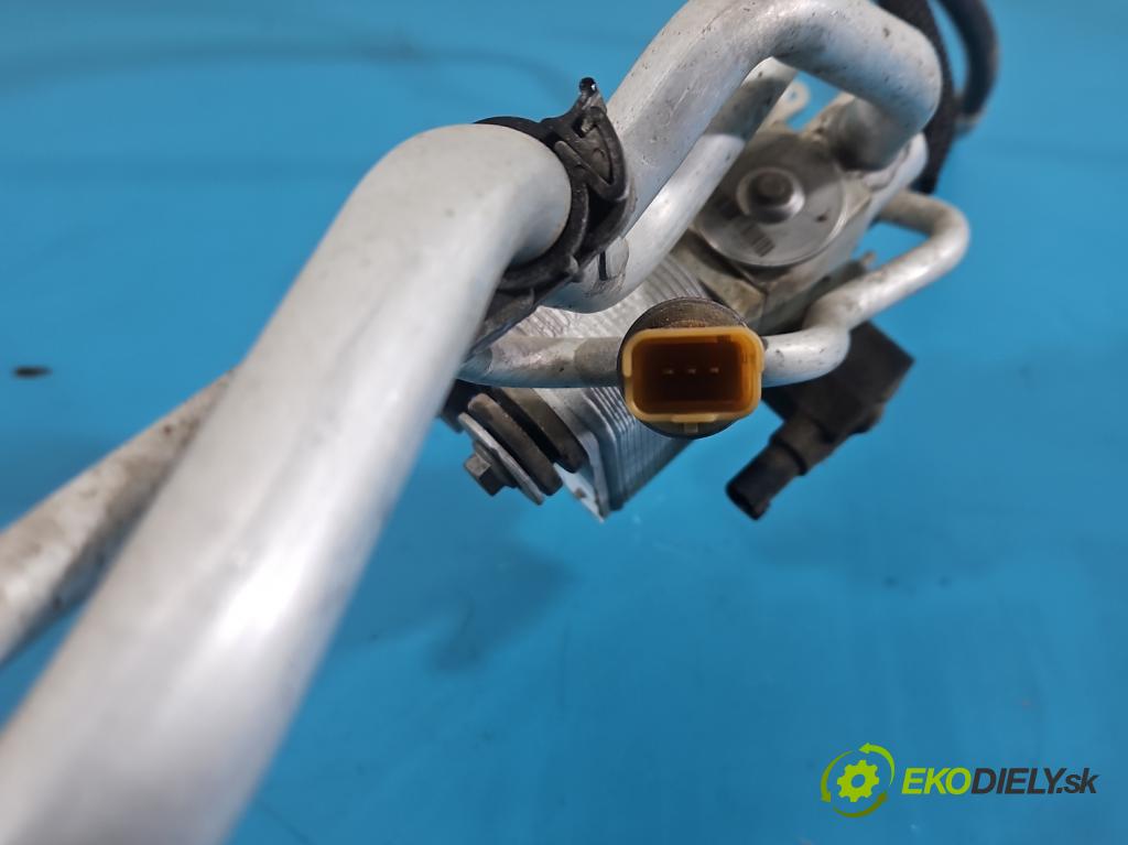 Peugeot 3008 II 2016-2023 1.6 T 300 HP automatic 221 kW 1598 cm3 5- rúrka klimatizácie 9833723680