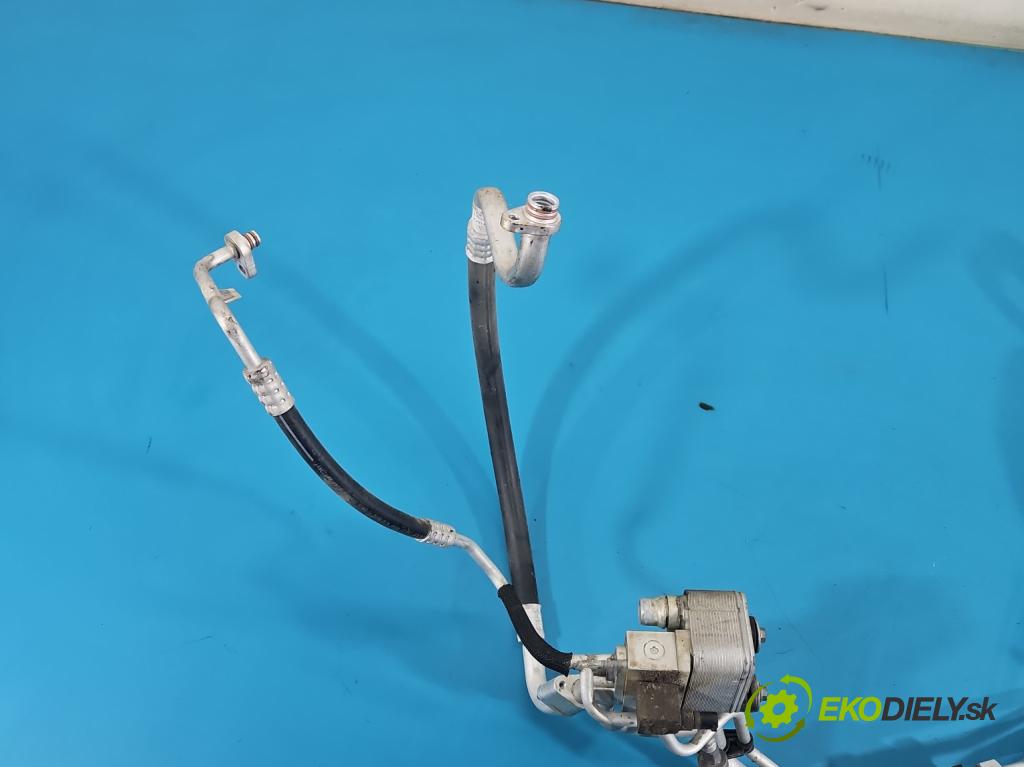 Peugeot 3008 II 2016-2023 1.6 T 300 HP automatic 221 kW 1598 cm3 5- rúrka klimatizácie 9833723680