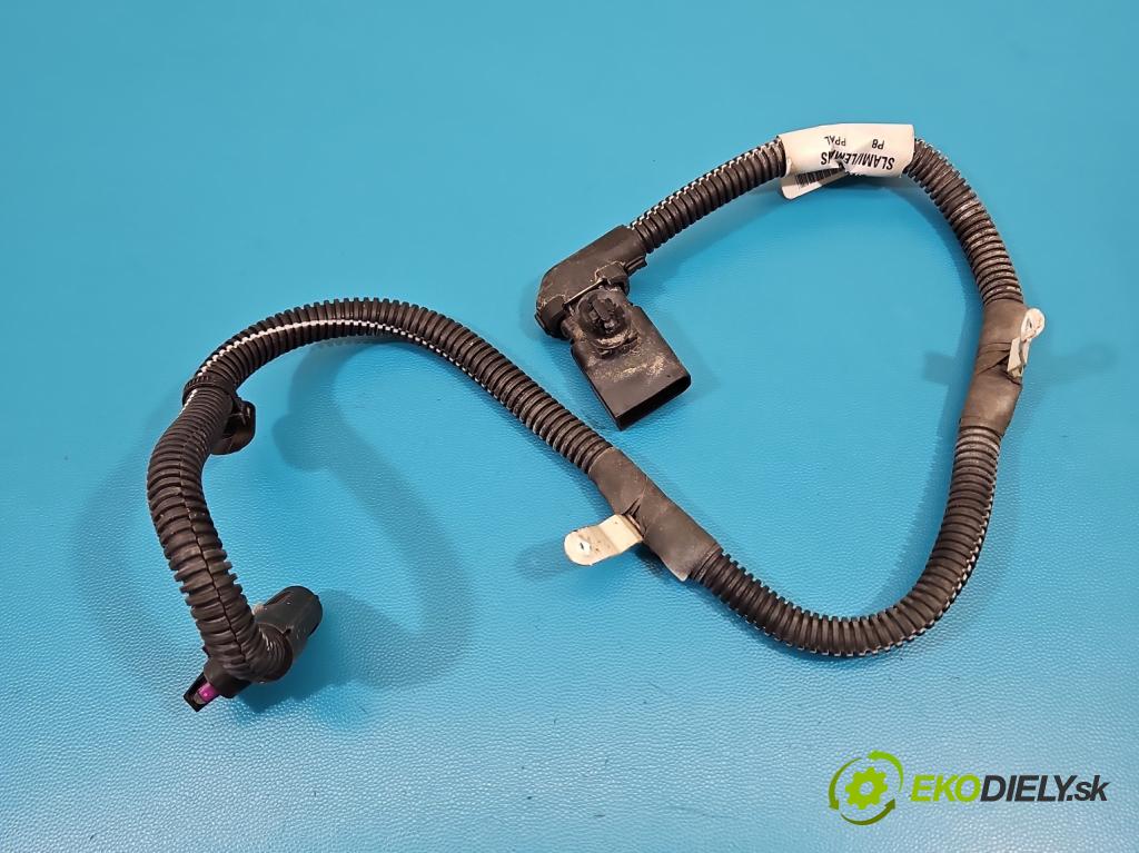 Peugeot 3008 II 2016-2023 1.6 T 300 HP automatic 221 kW 1598 cm3 5- Zväzok: ostatné 9832136080