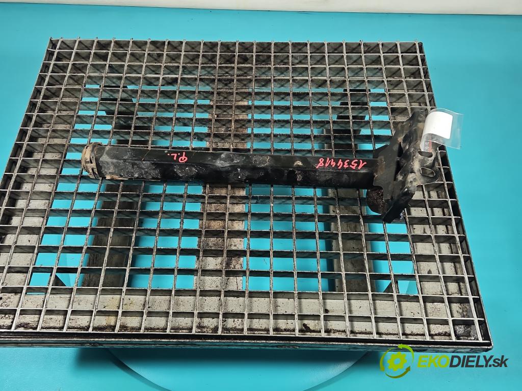 Peugeot 3008 II 2016-2023 1.6 T 300 hp automatic 221 kW 1598 cm3 5- výztuha nárazníku přední 