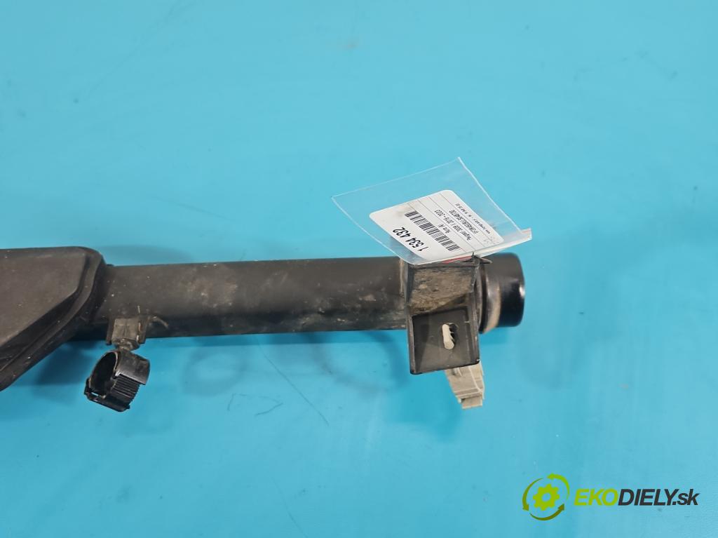 Peugeot 3008 II 2016-2023 1.6 T 300 HP automatic 221 kW 1598 cm3 5- Trubka: 9814162980