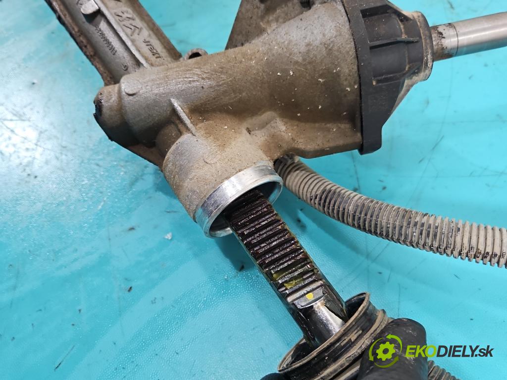 Peugeot 3008 II 2016-2023 1.6 T 300 hp automatic 221 kW 1598 cm3 5- řízení volant 6820000313