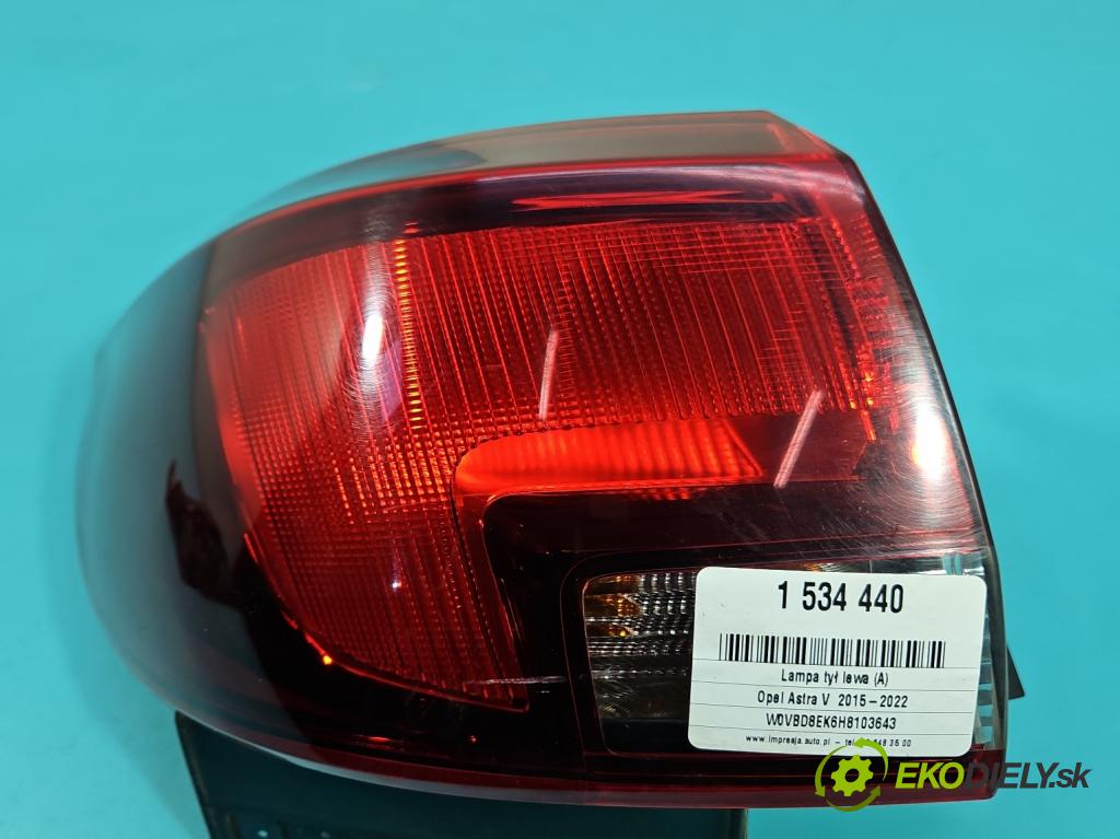 Opel Astra V  2015-2022 1.6 cdti 110 HP manual 81 kW 1598 cm3 5- svetlo / reflektor zadné ľavé 39077374 (Kľučka dverí ostatné)