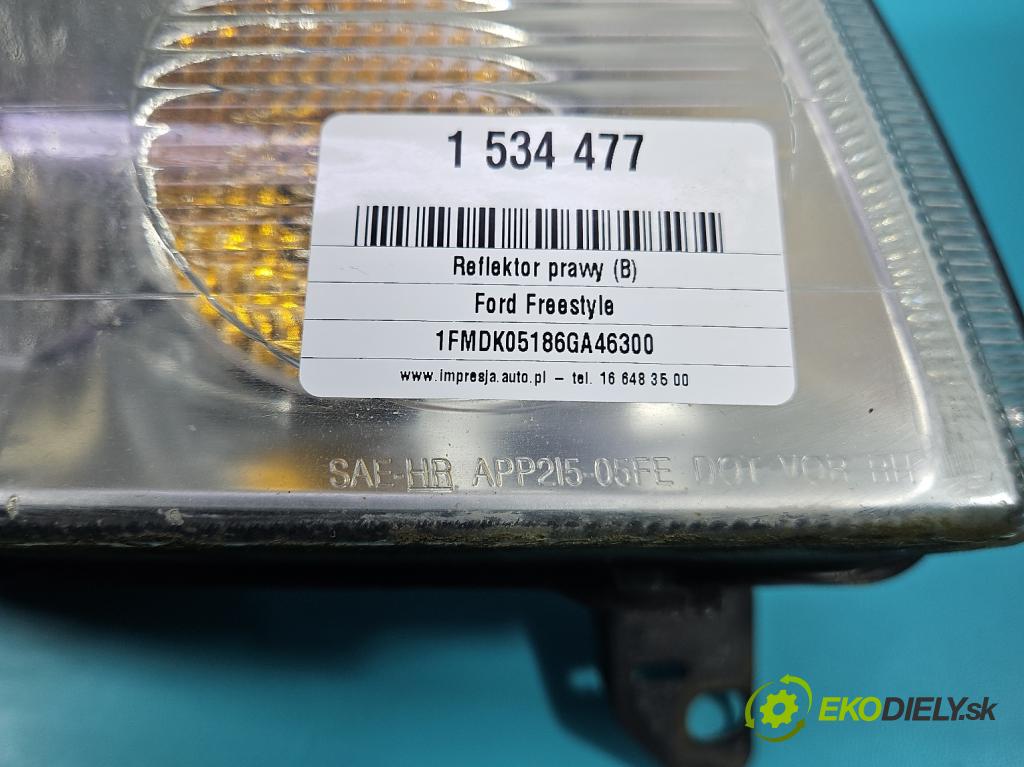 Ford Freestyle 3.0 V6 203KM automatic 149 kW 2967 cm3 5- Reflektor: pravý  (Svetlo predné pravé)