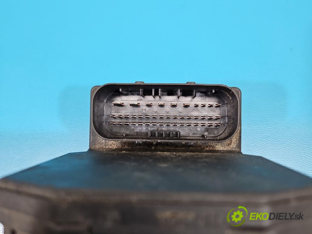 Alfa romeo Gt 2.0 16V 166 HP manual 122 kW 1970 cm3 3- čerpadlo abs 0265950182 (Pumpa ABS)