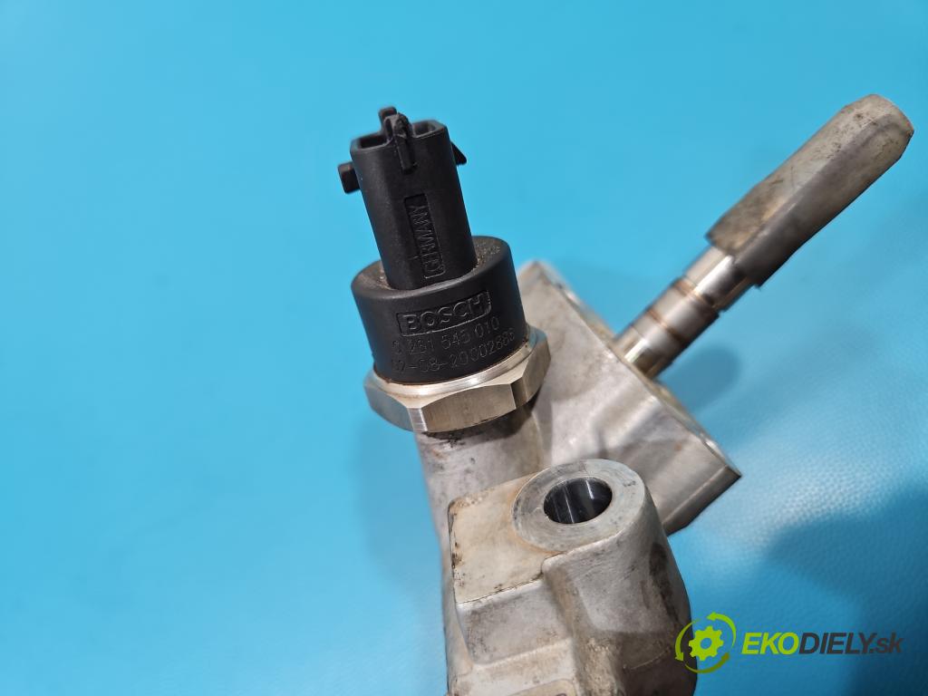 Alfa romeo Gt 2.0 16V 166 HP manual 122 kW 1970 cm3 3- lišta vstrekovacia 0261555016 (Vstrekovacia lišta)